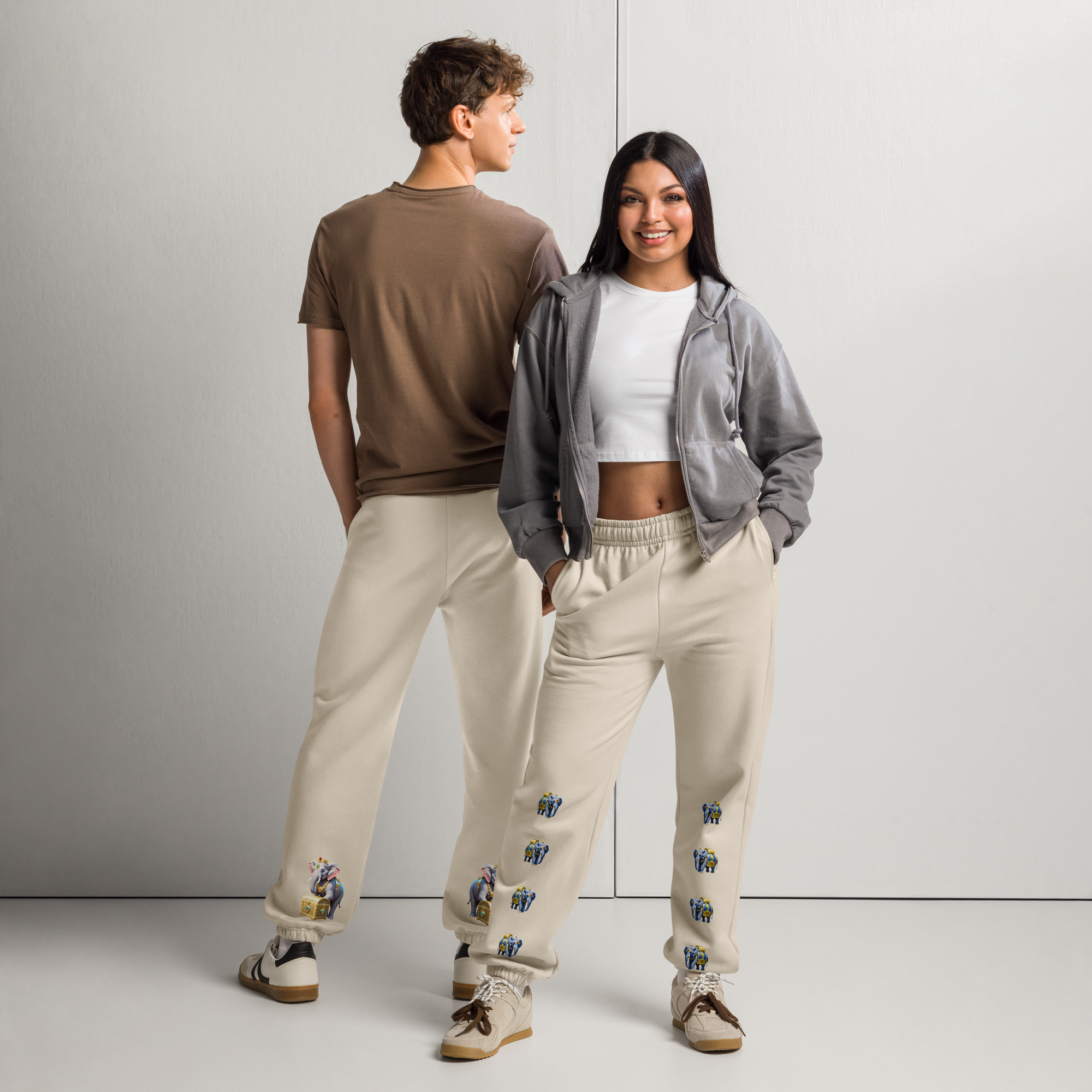 Golden Treasure Trunk Blue Deluxe Heavyweight sweatpants
